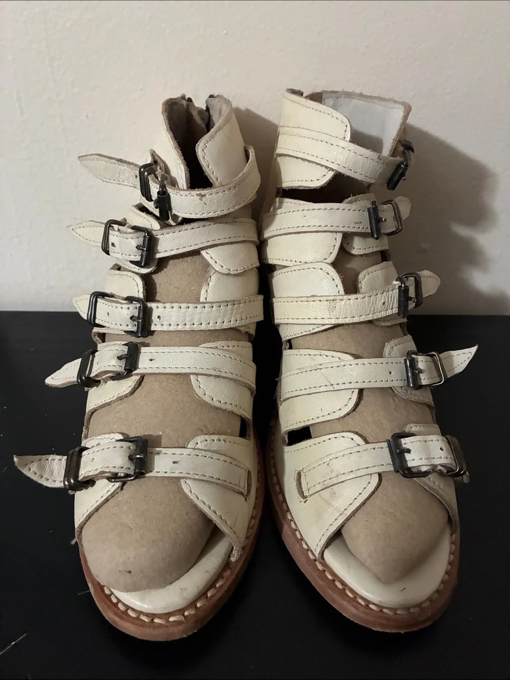 Freebird Quinn heeled sandals in cream featuring a multi strap size 6 Women’s
